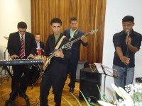 /album/tocando-em-casamento/a971220-470400256381778-1359128574-n-jpg/