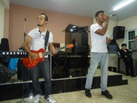 /album/tocando-na-igreja-pentecostal-do-milionarios/a430075-471268439628293-3745003-n-jpg/